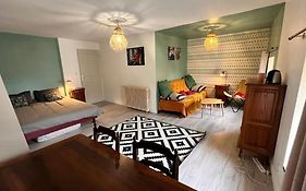 Grande chambre chez l'artiste-peintre